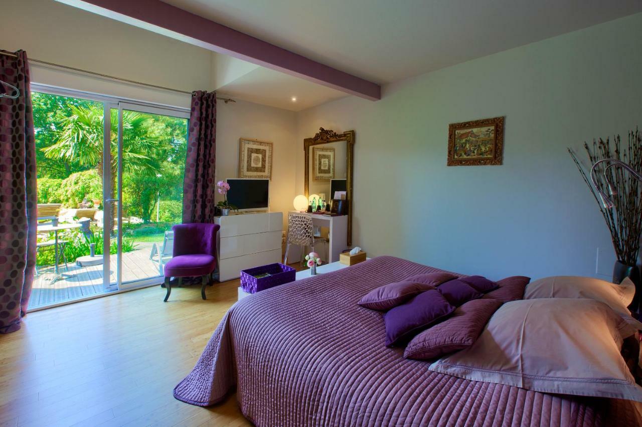 B&B La Closerie 33 Sadirac Экстерьер фото